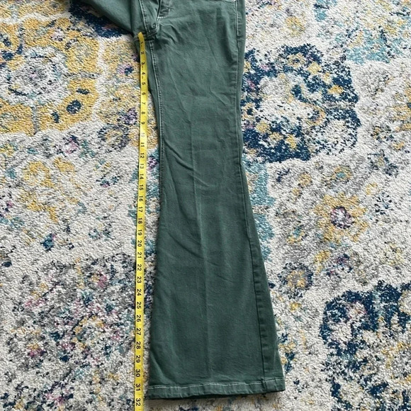 Garage Denim Low Rise Flare Jean Moss green Junior size 9 Retro - Picture 8 of 13